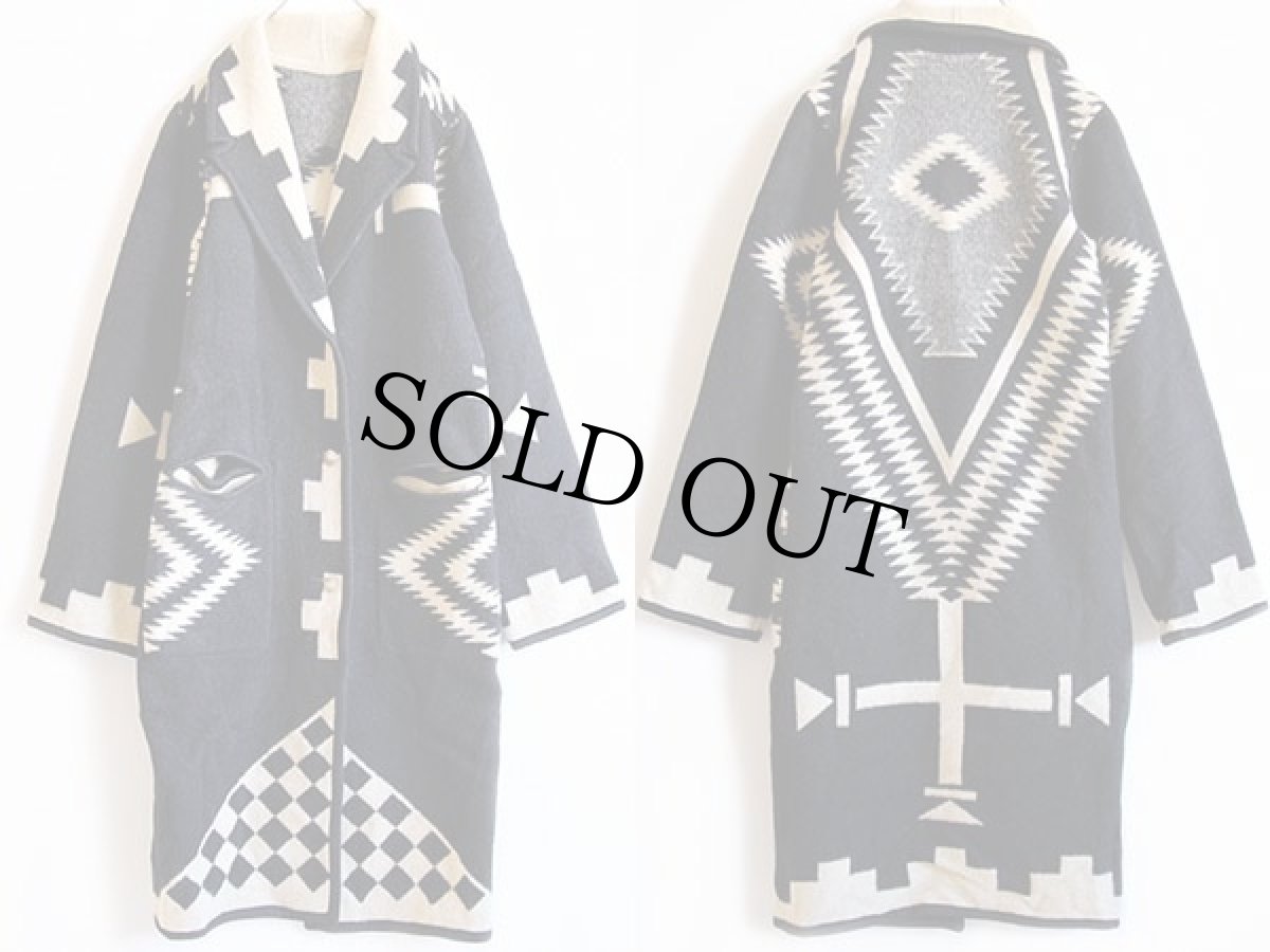 画像6: UNKNOWN ネイティブ柄 ショールカラー コンチョボタン リバーシブル ロング ウール ブランケット コート (6)