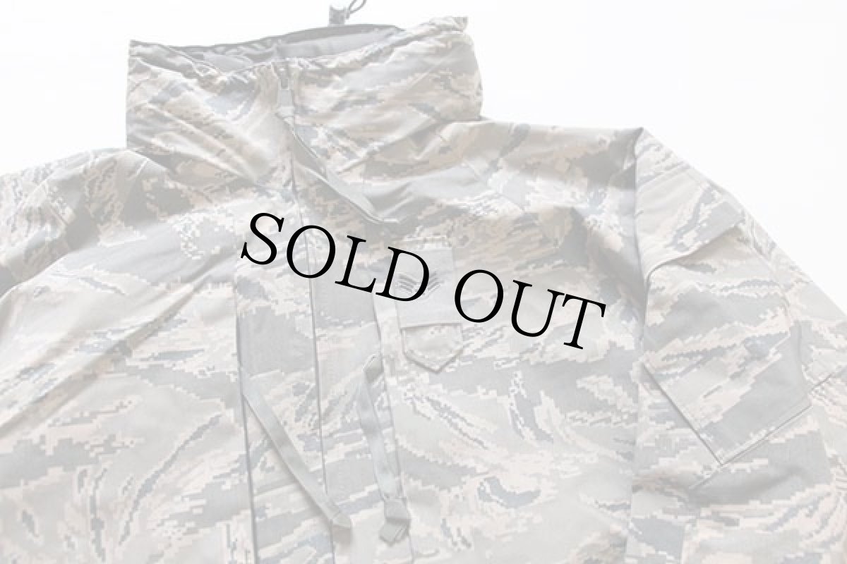 画像3: 00s 米軍 USAF APECS ABU デジタル タイガーカモ GORE-TEXゴアテックスパーカー M-L (3)