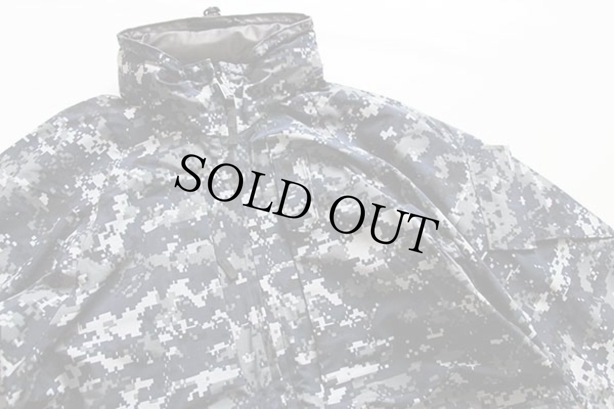 画像3: 00s 米軍 U.S.NAVY ECWCS GEN2 NWU デジタルカモ GORE-TEXゴアテックスパーカー M-L (3)