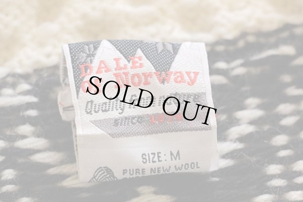 画像4: 90s ノルウェー製 DALE OF NORWAY ハイネック 編み柄×ケーブル編み 切り替え ウールニット カーディガン (4)