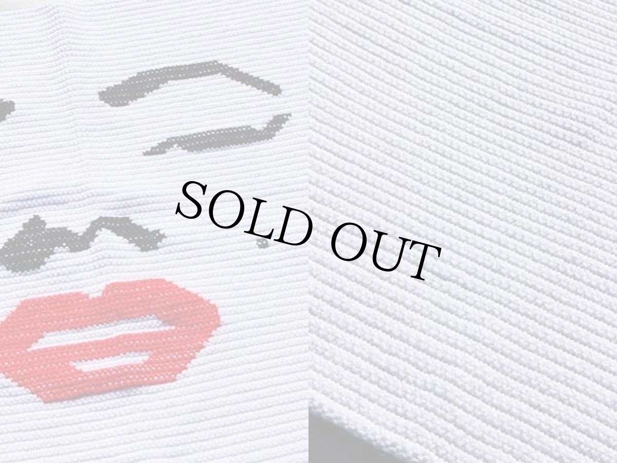 画像3: マリリンモンロー モチーフ ニット ラグ マット 白 (3)