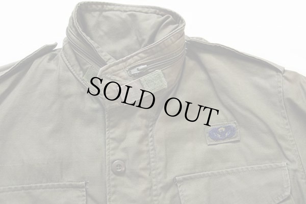 画像3: 80s 米軍 U.S.ARMY パッチ付き M-65 フィールドジャケット オリーブグリーン XS-XS (3)