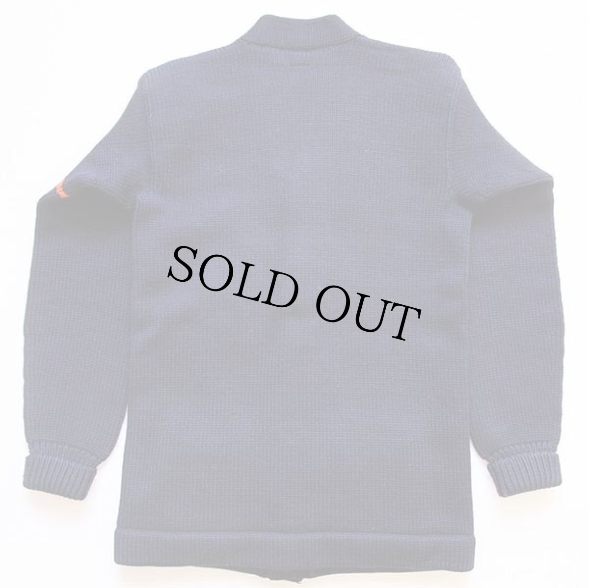 画像2: 40s NELSON KNITTING パッチ付き ローゲージ ウールニット レタードカーディガン 紺 (2)