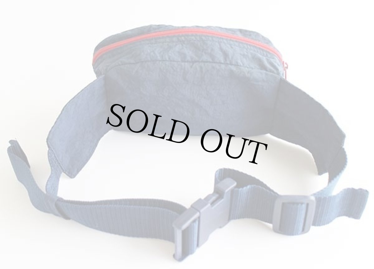 画像2: 80s Reebokリーボック ロゴ ナイロン ウエストバッグ 紺×赤 (2)