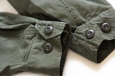 画像6: 60s 米軍 U.S.AIR FORCE パッチ付き ジャングルファティーグジャケット 3rd ノンリップ オリーブグリーン M-R (6)