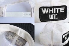 画像3: 70s WHITE WM パッチ付き ツートン オールメッシュキャップ 白×黒 (3)