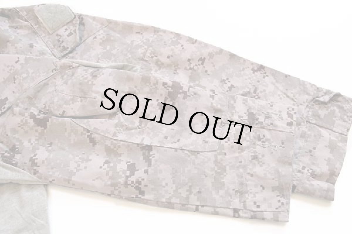 画像6: 未使用★13 米軍 USMC FROG デザート マーパット デジタルカモ ハイネック コンバットシャツ M-R (6)