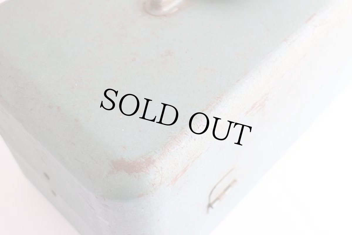 画像9: ビンテージ スチール ツールボックス (9)