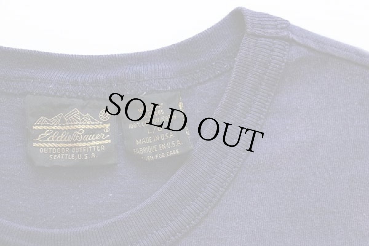 画像4: 80s USA製 EddieBauerエディーバウアー 無地 バインダーネック コットン ポケットTシャツ ナス紺 フェード L (4)