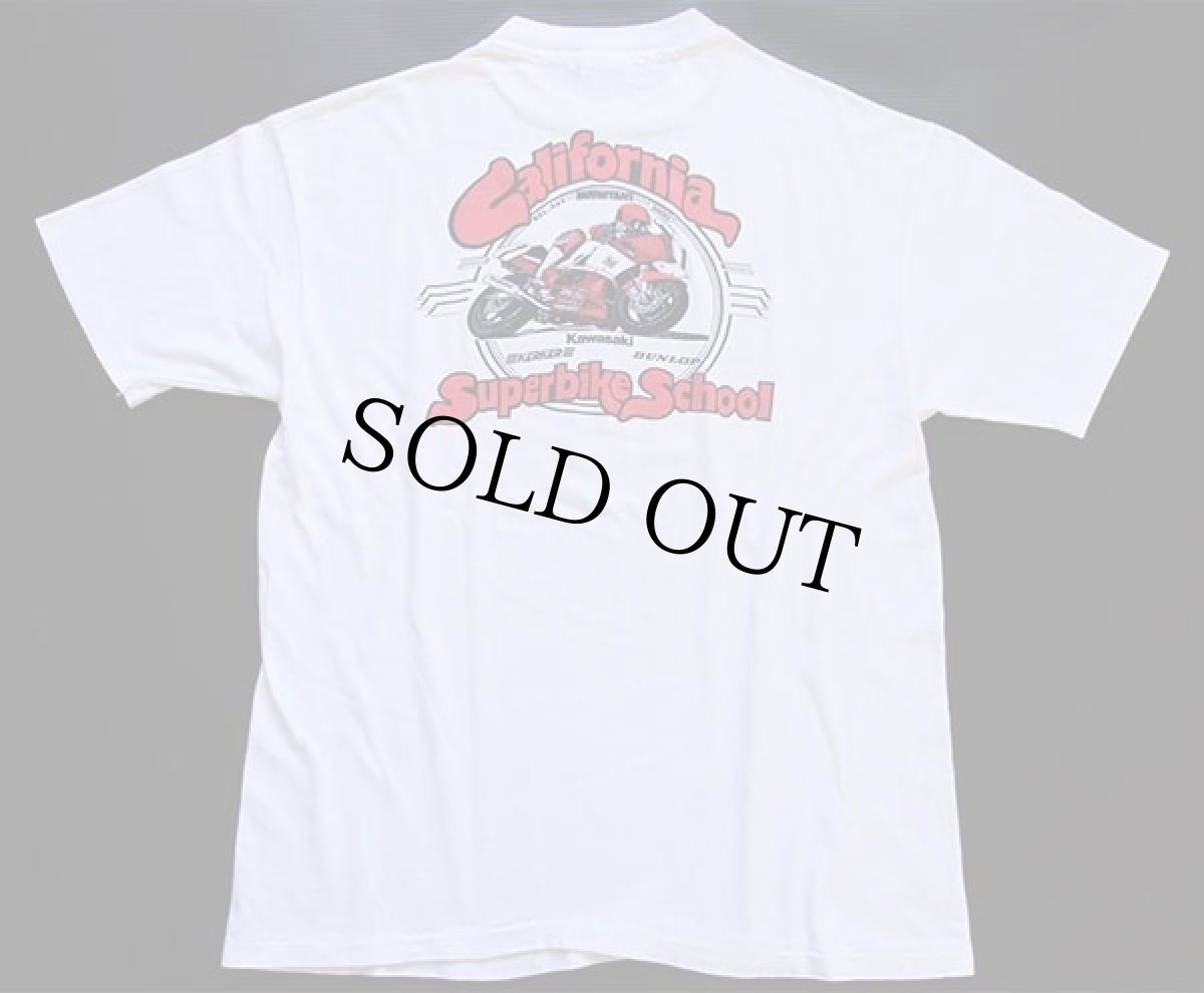 画像3: 80s USA製 Hanes CALIFORNIA SUPERBIKE SCHOOL 両面プリント コットンTシャツ 白 XL (3)