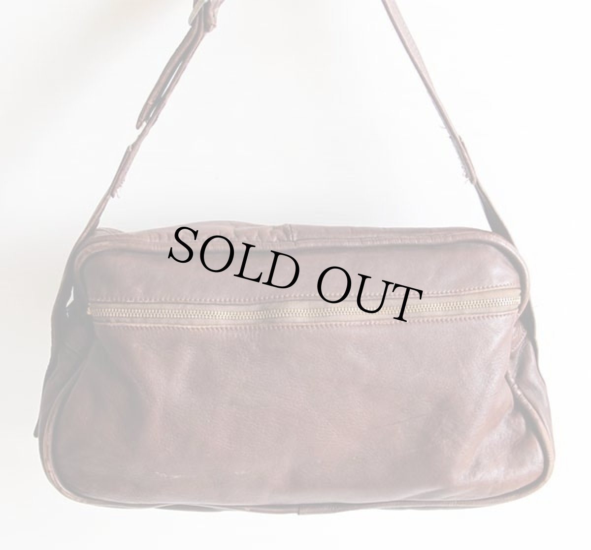 画像2: 70s UNKNOWN レザー ショルダーバッグ 焦げ茶 (2)