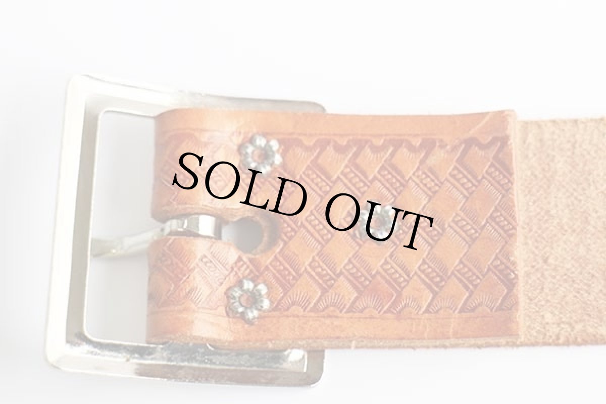 画像3: アルゼンチン製 UNKNOWN バスケット柄 カービング レザー ギャリソンベルト 茶★1282 (3)