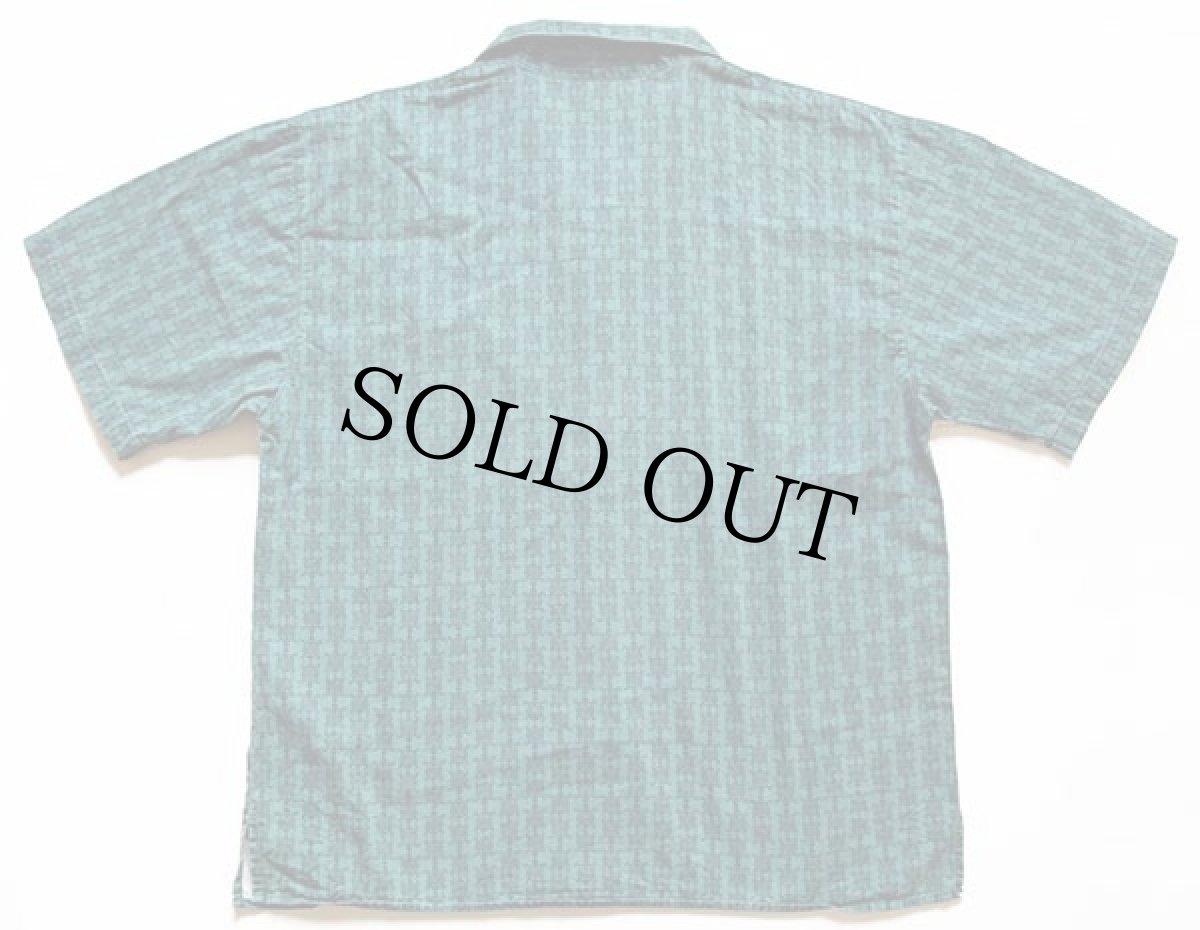 画像2: 90s Lowe alpineロウアルパイン 亀柄 総柄 半袖 コットンシャツ M (2)