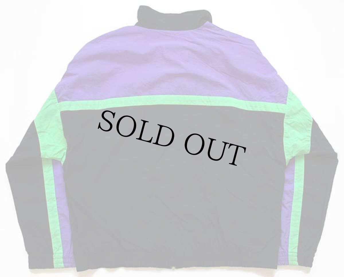 画像2: 90s NIKEナイキ マルチカラー 切り替え ナイロンジャケット 紫×黒×蛍光 黄緑 L (2)