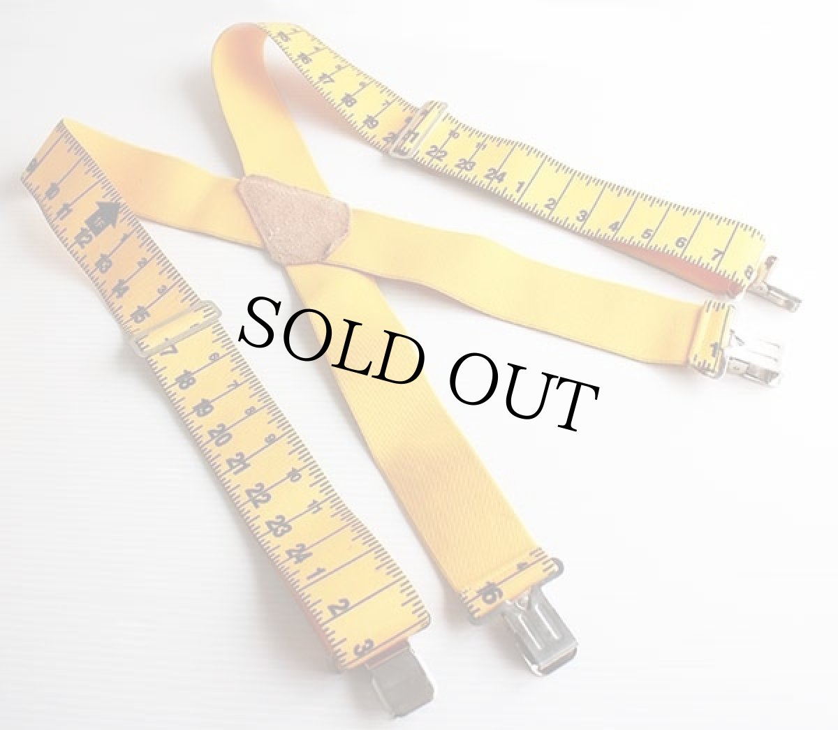 画像2: McGuire-Nicholas メジャー柄 クリップ式 サスペンダー 黄×黒 (2)