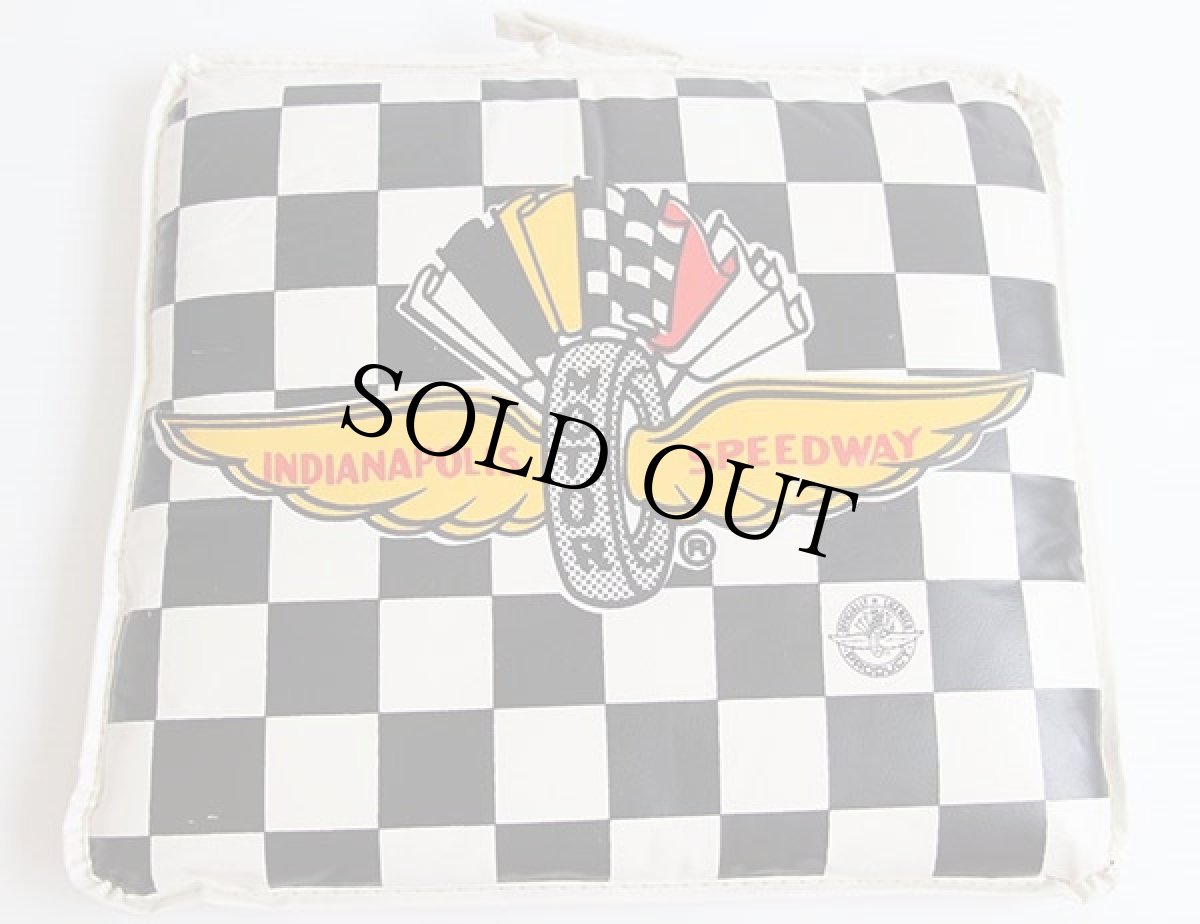 画像2: ビンテージ INDIANAPOLIS MOTOR SPEEDWAY チェッカーフラッグ シート クッション★A (2)