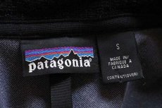 画像4: 00s カナダ製 patagoniaパタゴニア R1 ソフトシェルジャケット チャコールグレー S★刺繍ロゴ (4)