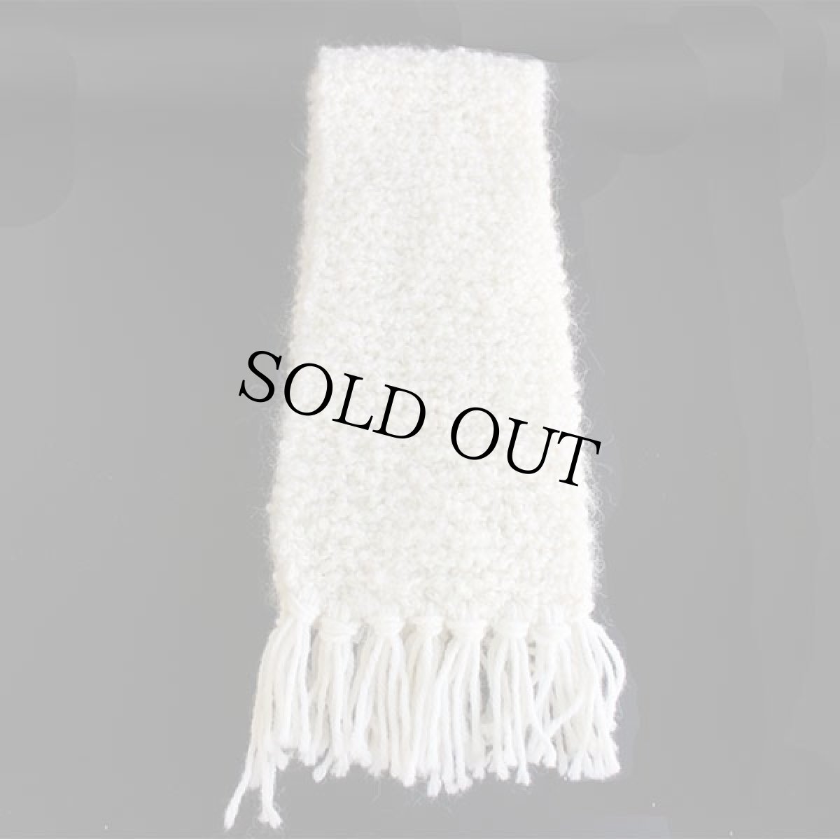 画像2: アイルランド製 AVOCA HANDWEAVERS 無地 ウール パイル ハンドニット マフラー ナチュラル (2)