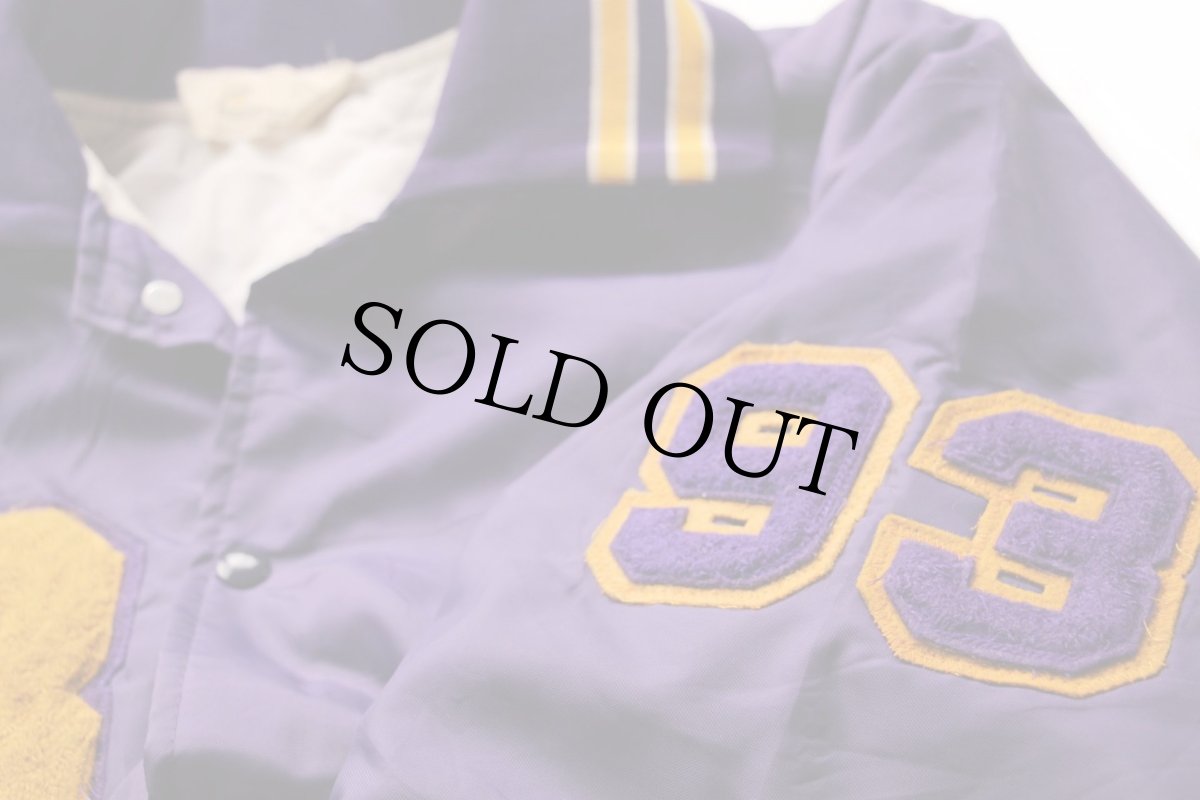 画像6: 90s USA製 gem SPORTSWEAR 刺繍&パッチ付き キルティングライナー ナイロンスタジャン 紫 L (6)