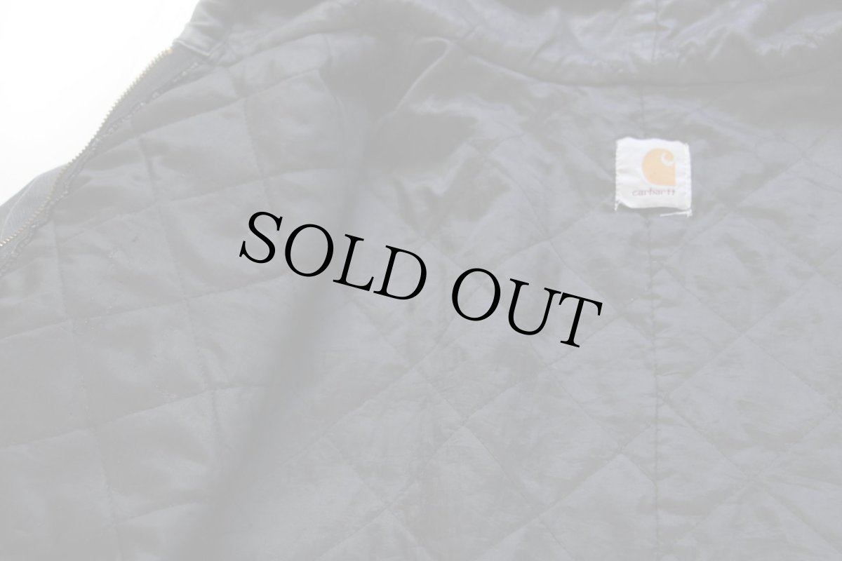 画像4: 90s carharttカーハート キルティングライナー ダック地 アクティブジャケット パーカー ボロ ペンキ飛び 紺 フェード (4)