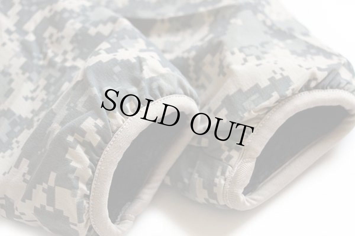 画像4: 00s patagoniaパタゴニア UCP デジタルカモ リバーシブル パイル フリース スナップT スペシャル (4)