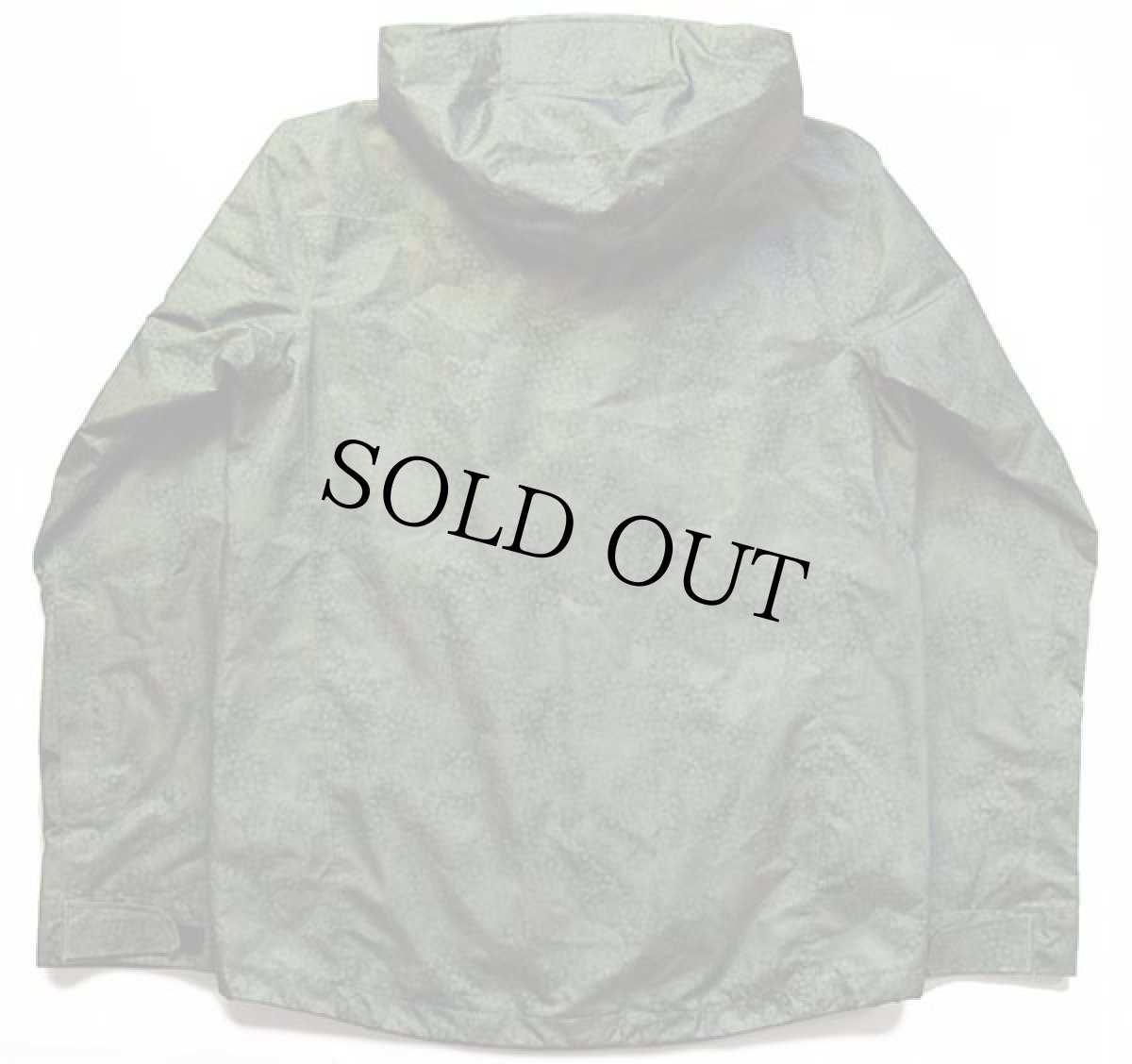 画像2: MOUNTAIN HARDWEAR DRY.Q 総柄 ナイロン マウンテンパーカー M (2)