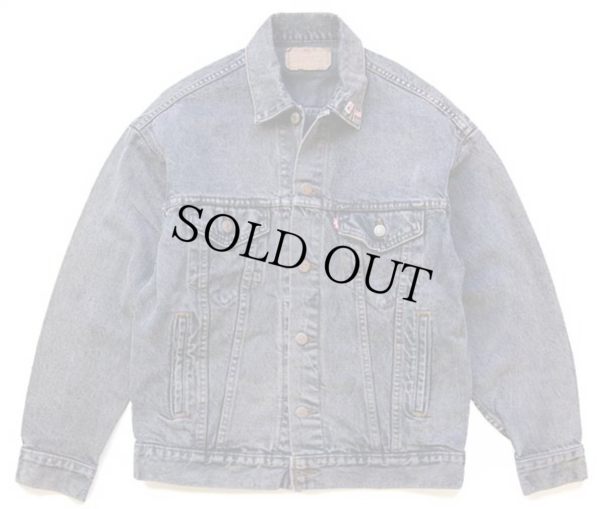 画像2: 80s USA製 Levi'sリーバイス Clifford 恐竜 刺繍 70507 デニムジャケット 4ポケット 後染め 薄紺 S (2)