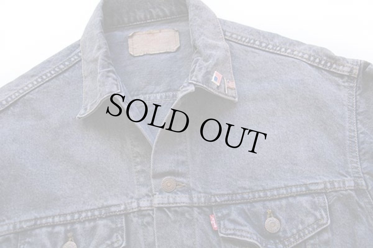 画像4: 80s USA製 Levi'sリーバイス Clifford 恐竜 刺繍 70507 デニムジャケット 4ポケット 後染め 薄紺 S (4)