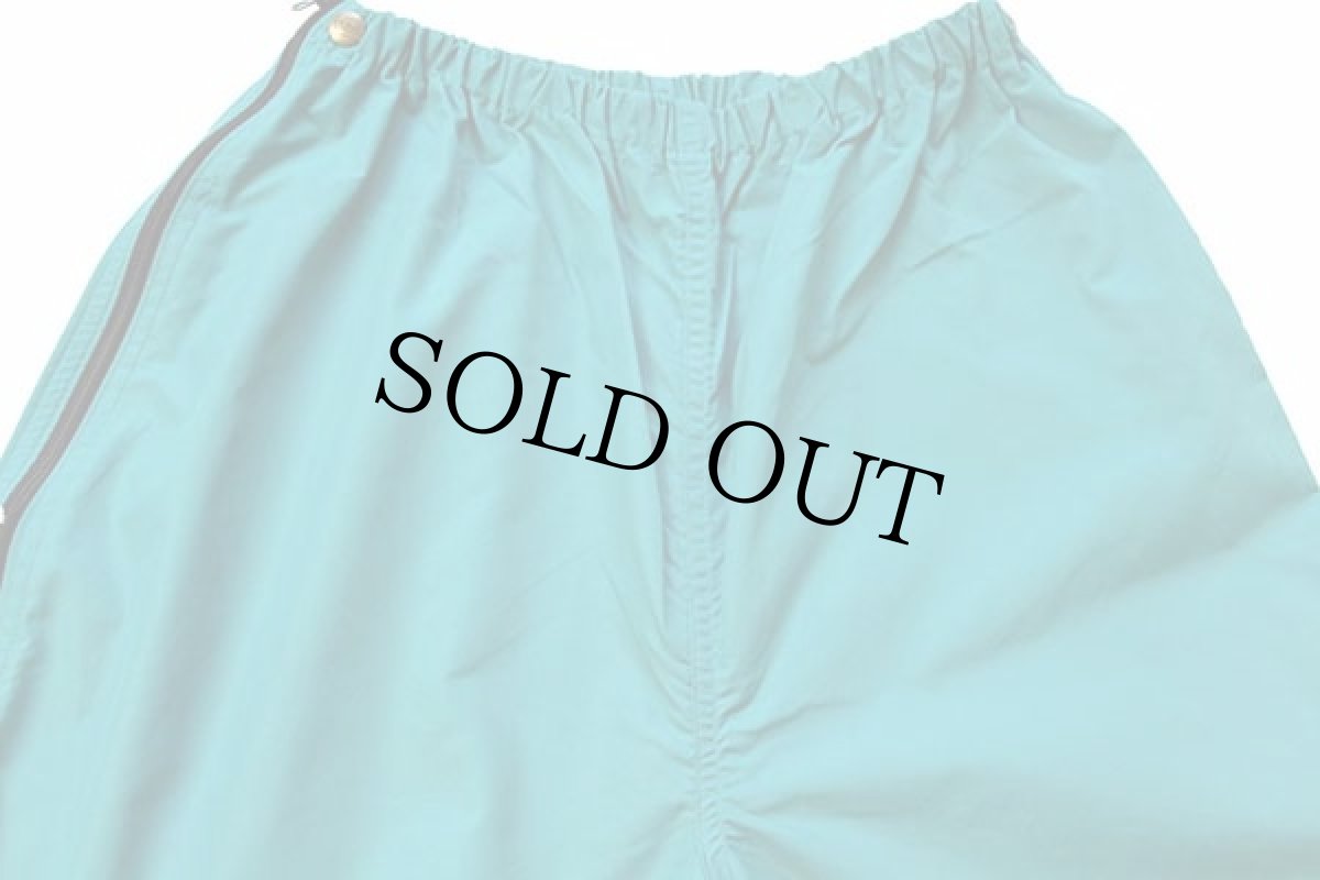 画像4: 80s USA製 L.L.Bean サイドジップ ナイロンパンツ エメラルドグリーン W-L (4)