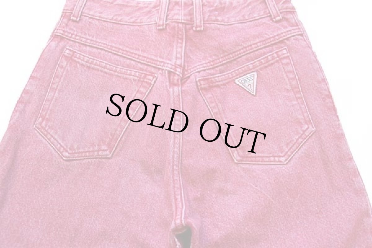 画像5: 90s USA製 GUESS JEANS ゲス テーパード カラーデニムパンツ 薄赤 w30 (5)