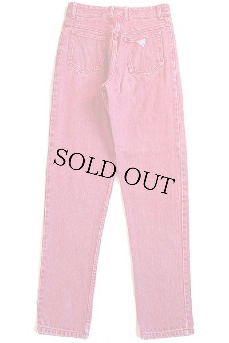 画像3: 90s USA製 GUESS JEANS ゲス テーパード カラーデニムパンツ 薄赤 w30 (3)