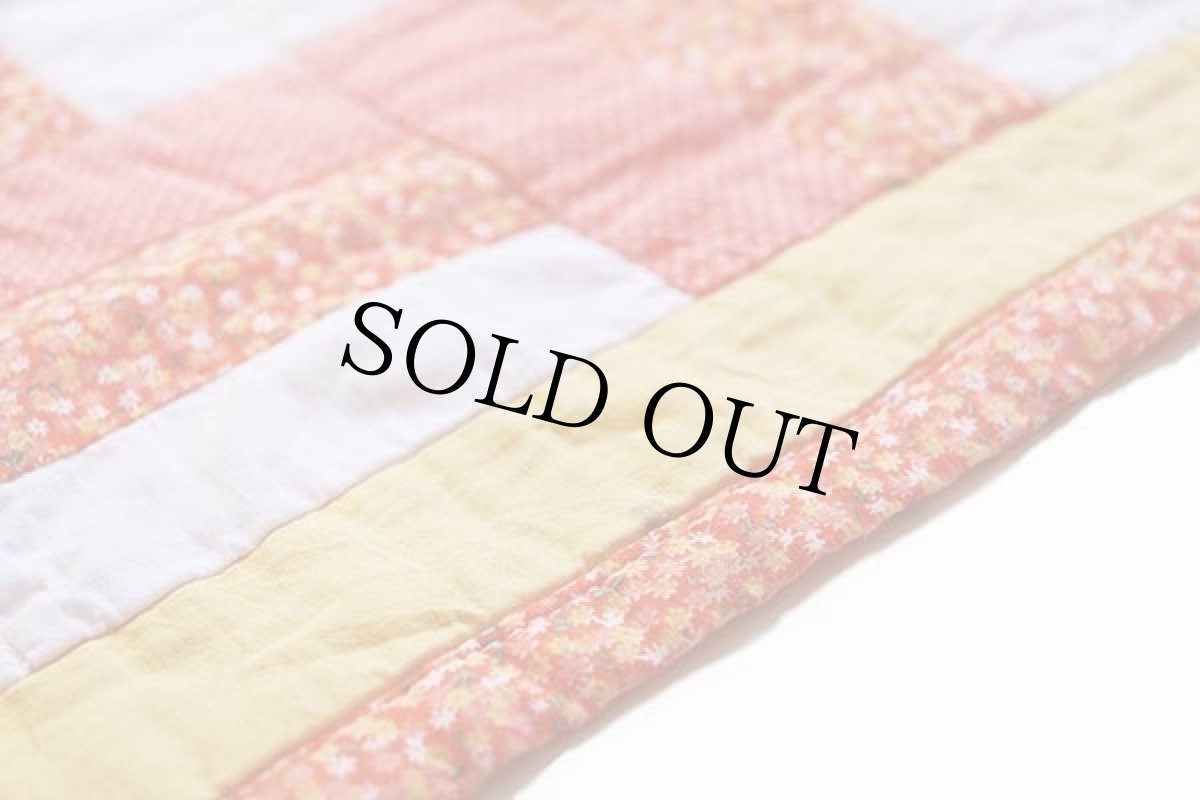 画像6: ビンテージ ハンドメイド 小花柄×ドット柄 パッチワーク キルトラグ (6)