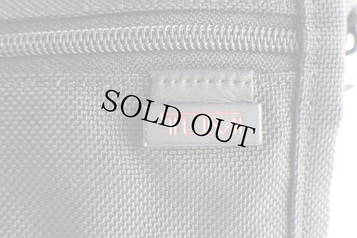 画像4: TUMIトゥミ 2652D3 ナイロン ショルダーバッグ 黒 (4)