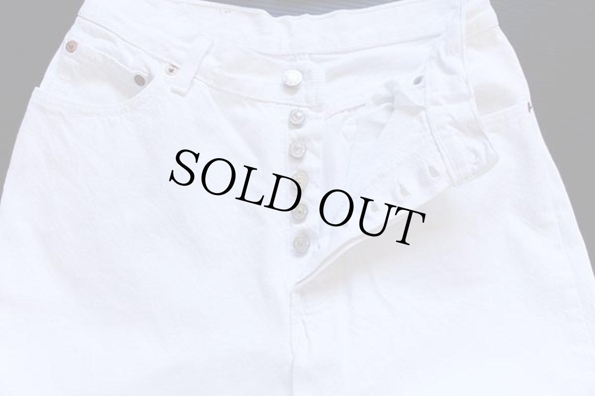 画像4: 90s USA製 Levi'sリーバイス 17501 ホワイト デニムパンツ w31 (4)