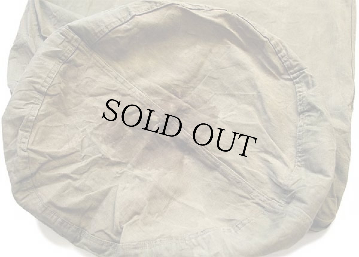 画像9: 40s 米軍 ステンシル コットンツイル バラックバッグ カーキ★ランドリーバッグ (9)