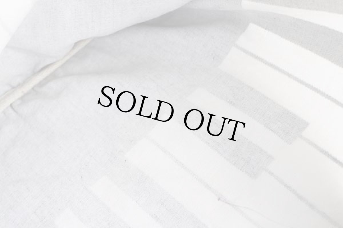 画像5: delias 鍵盤柄 コットン 手提げバッグ 黒×白 フェード (5)