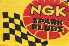 画像4: 70s NGK SPARK PLUGS ロゴ 両面プリント コットンTシャツ 黄 (4)