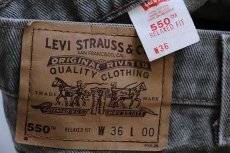 画像4: 90s USA製 Levi'sリーバイス 550 カラーデニム ショートパンツ グリーングレー w36★40 ショーツ (4)