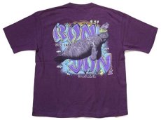 画像3: 80s USA製 RON JON SURF SHOP ジュゴン 両面プリント コットン ポケットTシャツ カスタム 紫 L (3)