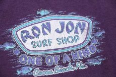 画像5: 80s USA製 RON JON SURF SHOP ジュゴン 両面プリント コットン ポケットTシャツ カスタム 紫 L (5)