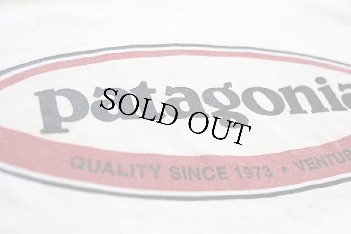 画像4: 90s トルコ製 patagoniaパタゴニア Beneficial T's オーバルロゴ オーガニックコットンTシャツ 生成り XS (4)