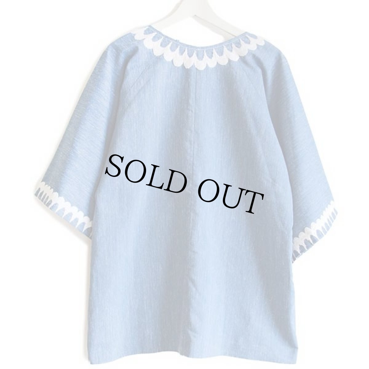 画像2: ハンドメイド 花柄 刺繍入り チュニック (2)