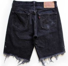 画像2: 90s USA製 Levi'sリーバイス 501 カットオフ ブラックデニム ショートパンツ ペンキ飛び w34★ショーツ (2)