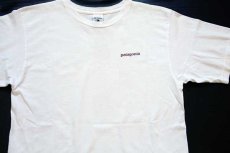 画像3: 90s USA製 patagoniaパタゴニア Beneficial T's DUKE KAHANAMOKU サーフ オーガニックコットンTシャツ 白 S (3)