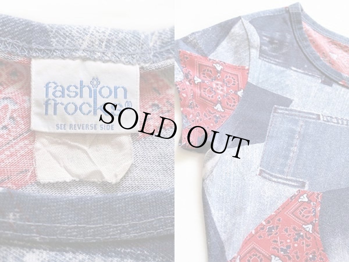 画像3: 70s fashion frocks デニム×バンダナ柄 パッチワークプリント Tシャツ M (3)