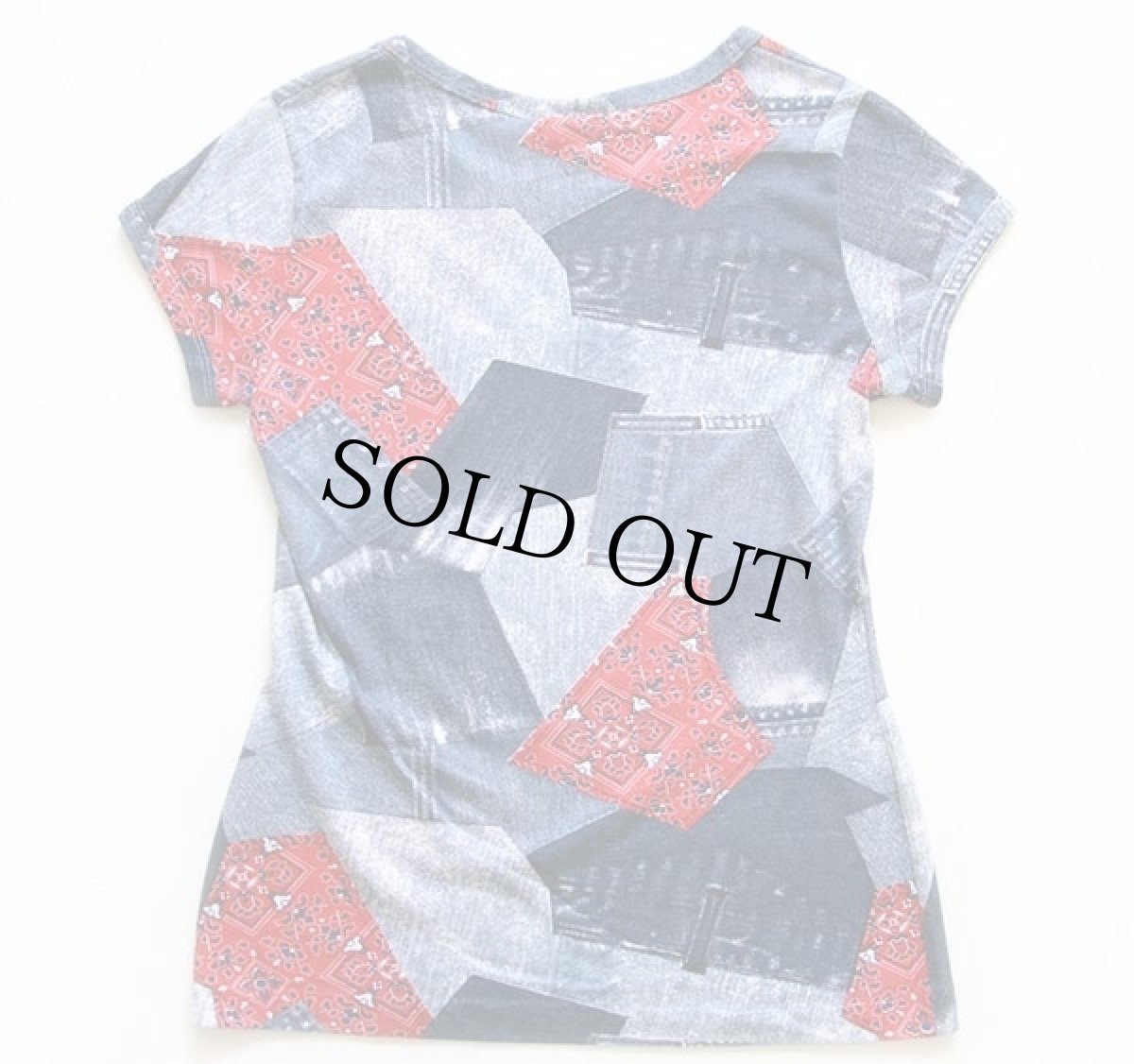 画像2: 70s fashion frocks デニム×バンダナ柄 パッチワークプリント Tシャツ M (2)