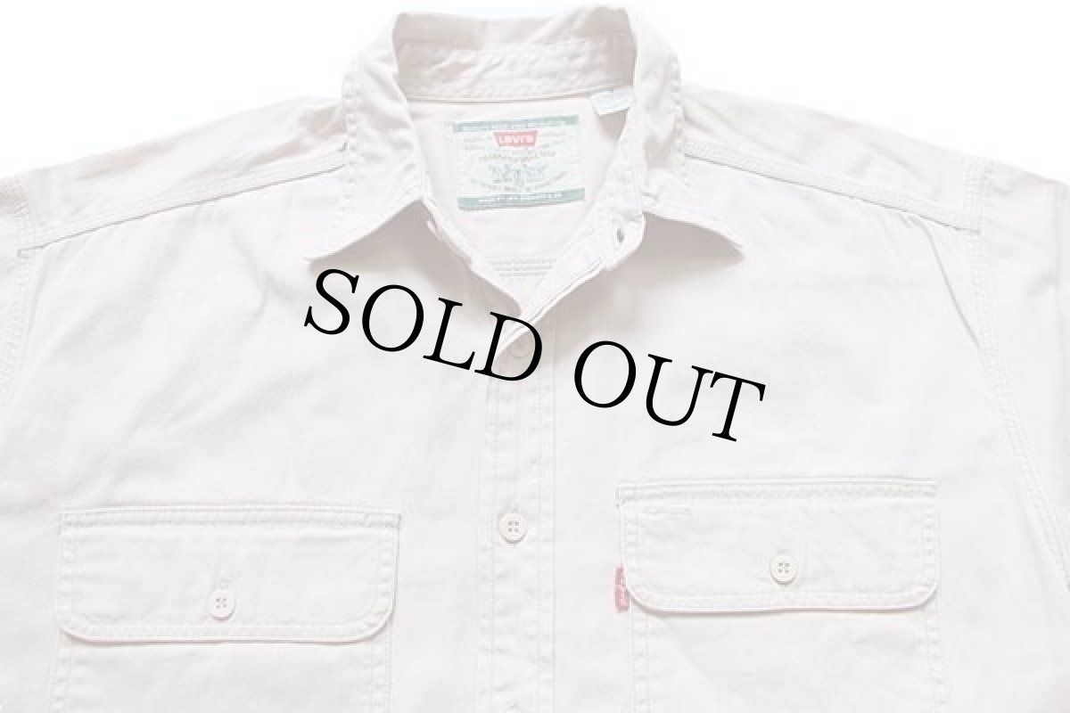 画像3: 90s Levi'sリーバイス ロゴ刺繍 カラーデニムシャツ ベージュ M (3)