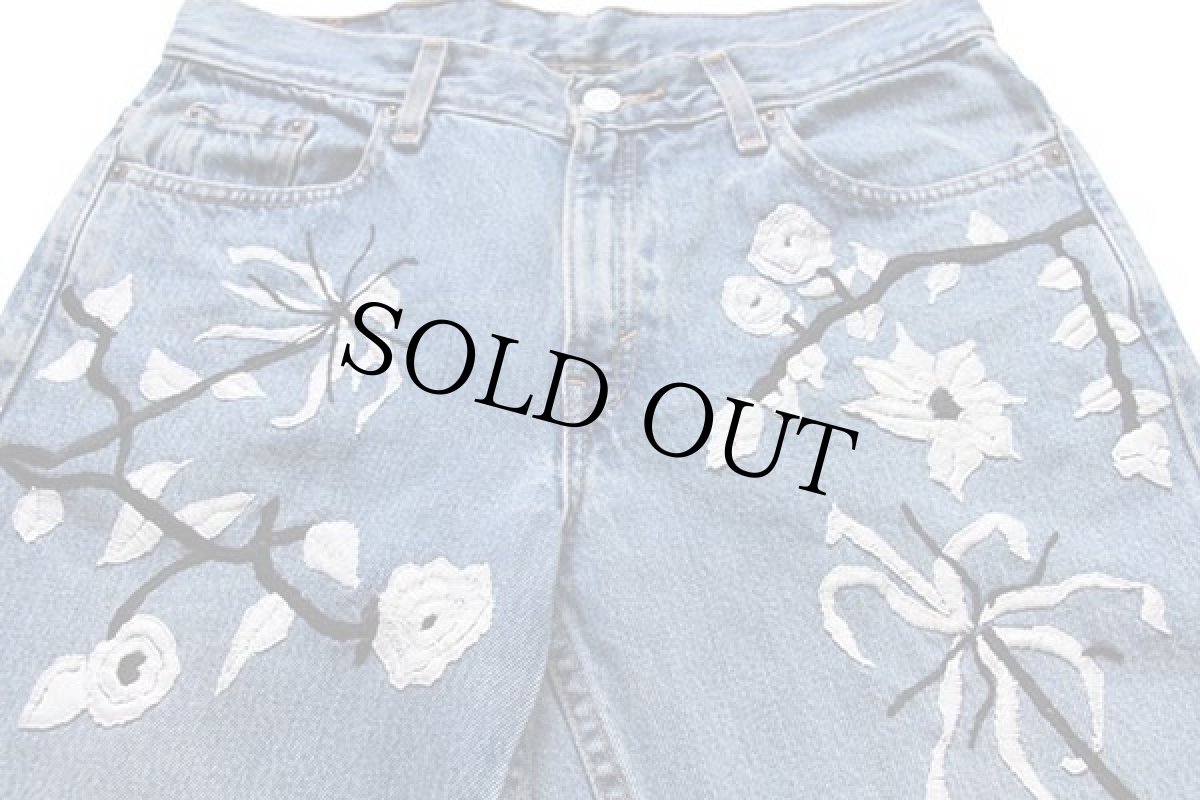 画像4: 00s メキシコ製 Levi'sリーバイス 505 花柄 刺繍 デニムパンツ 11 JR.M (4)