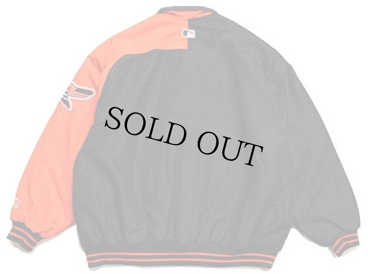 画像2: 90s USA製 STARTERスターター MLB Orioles パッチ付き ツートン 切り替え 中綿入り ナイロンスタジャン 黒×オレンジ XXL (2)