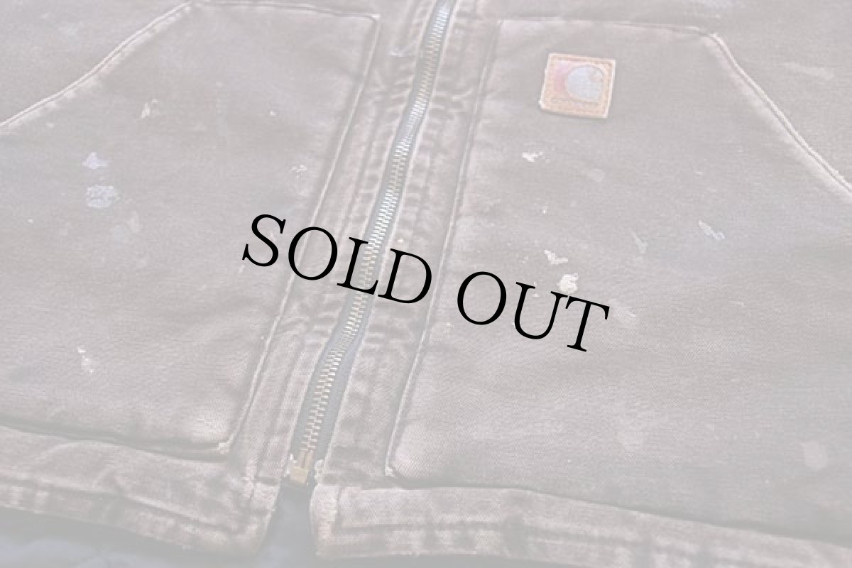 画像6: 00s メキシコ製 carharttカーハート キルティングライナー ダックベスト ペンキ飛び 焦げ茶 M (6)